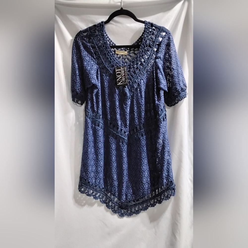 Lady's World Knot 2 Shabby Navy Crochet Top Size Large